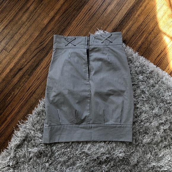 Slate Blue/Off-White Seersucker-Print Skirt - Picture 2 of 4